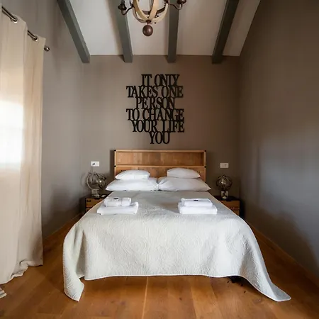 Moonlight 2 For 12 Persons Near Porec With Private Heated Pool - 45 M2 & Playground فيلة