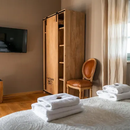 Moonlight 2 For 12 Persons Near Porec With Private Heated Pool - 45 M2 & Playground فيلة *