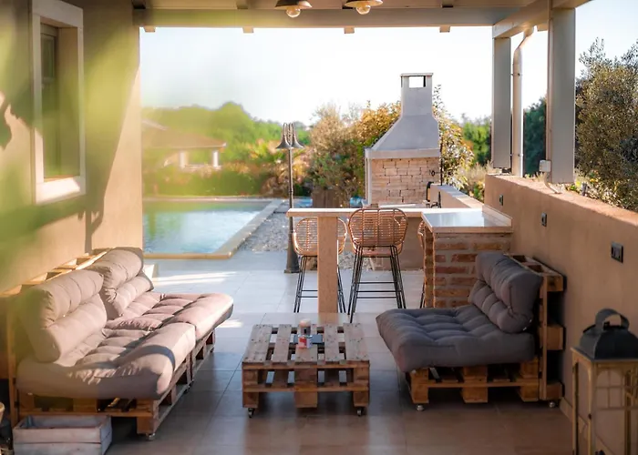 Moonlight 2 For 12 Persons Near Porec With Private Heated Pool - 45 M2 & Playground Villa *