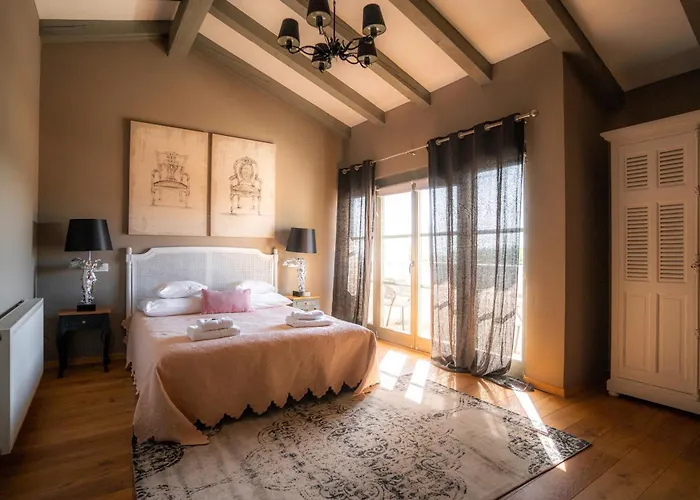 Villa Moonlight 2 For 12 Persons Near Porec With Private Heated Pool - 45 M2 & Playground *