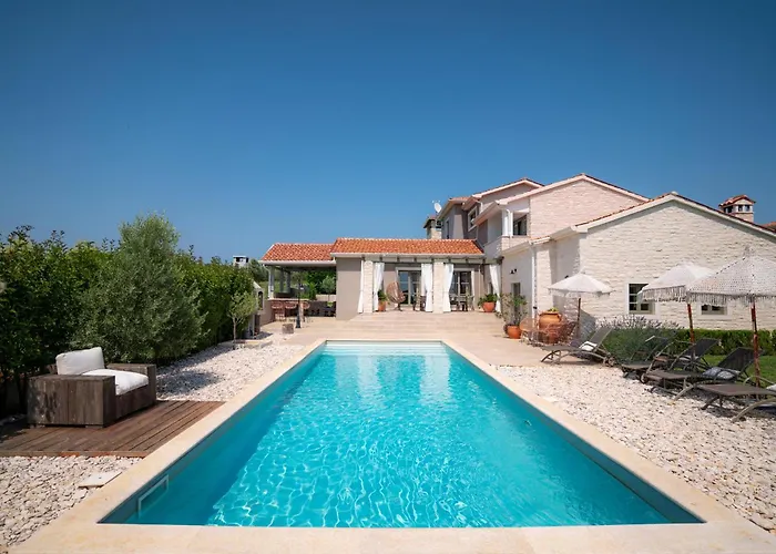 Villa Moonlight 2 For 12 Persons Near Porec With Private Heated Pool - 45 M2 & Playground